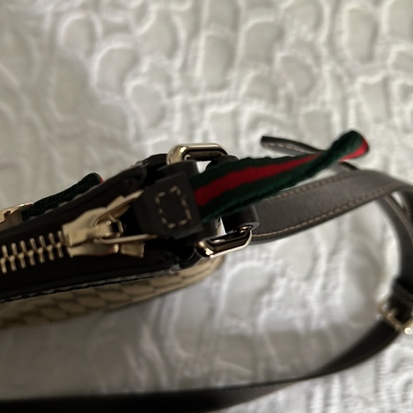 New Gucci purse with dust bag - Picture 6 of 15